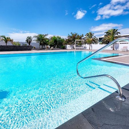Sun Glow Senator-Pool View Costa Teguise Bagian luar foto